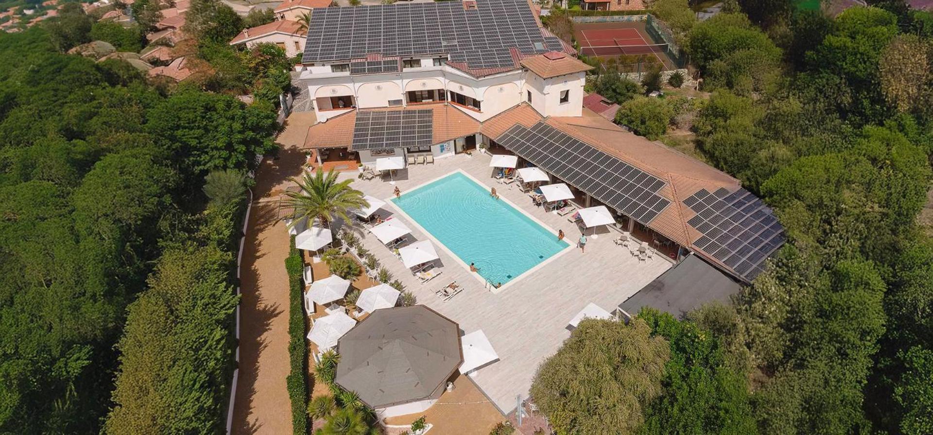 Zeta Club San Teodoro Le Rose Hotel Bagian luar foto